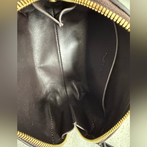 Bottega Veneta Intrecciato Nappa Leather Loop Pouch Bag in Fondant Brown - Picture 11 of 13